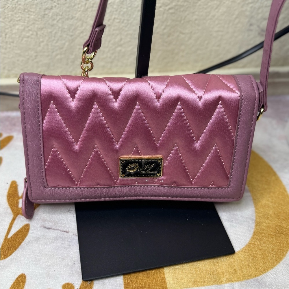Brand New Betsy Johnson Mauve Pink Quilted Crossbody  Bag